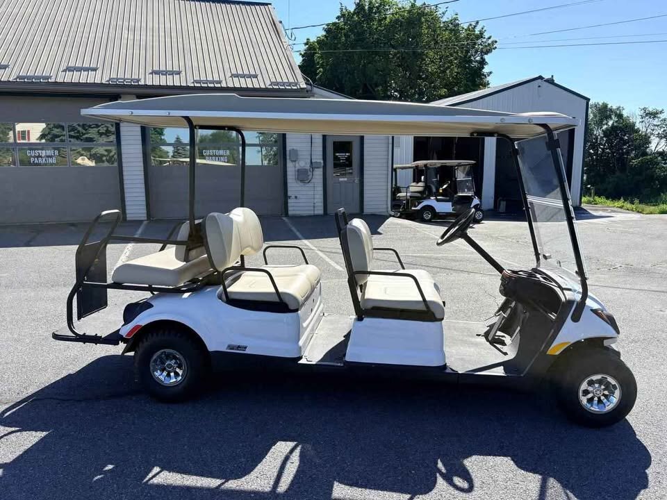 2013 Yamaha Concierge 6 Passenger EFI Gas Golf Cart - Image 2