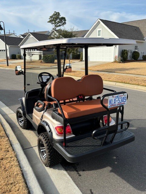 2023 Advanced EV Advent 4L Golf Cart - Image 4