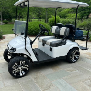 E-Z-GO Golf Cart