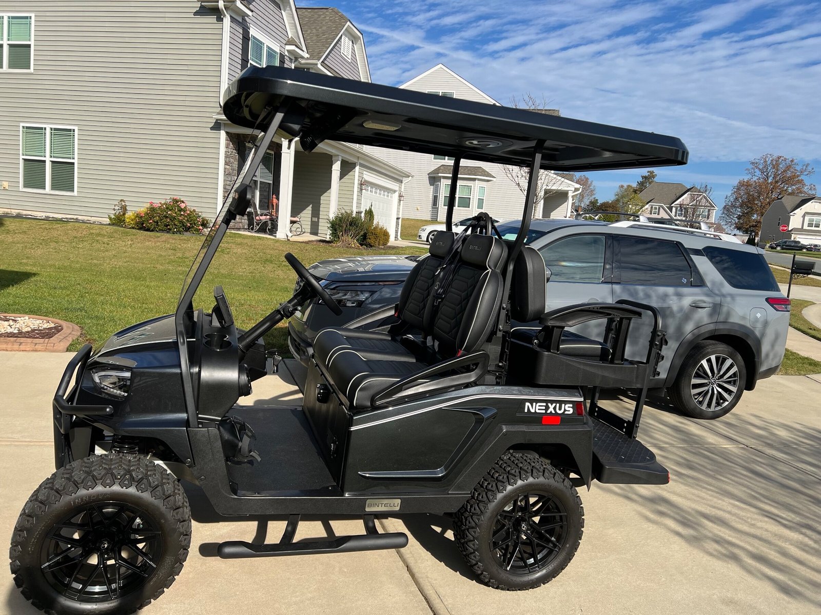 2024 Bintelli Nexus Golf Cart - Image 3