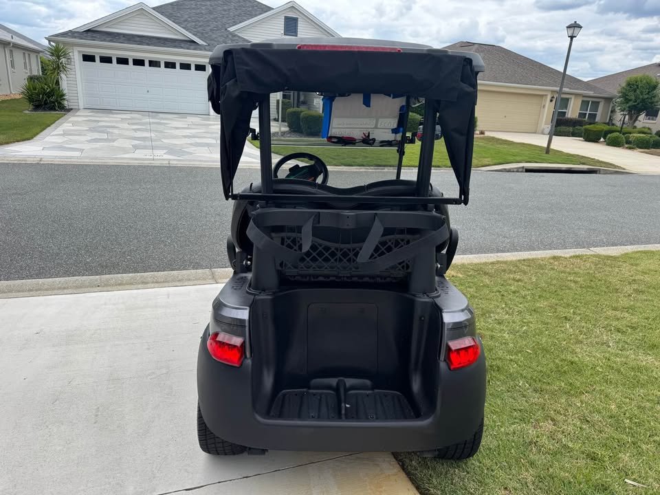 2023 Club Car Onward Gas Golf Cart - Image 5