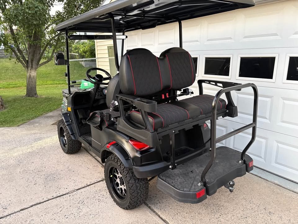 2023 Coleman 48v Golf Cart - Image 9