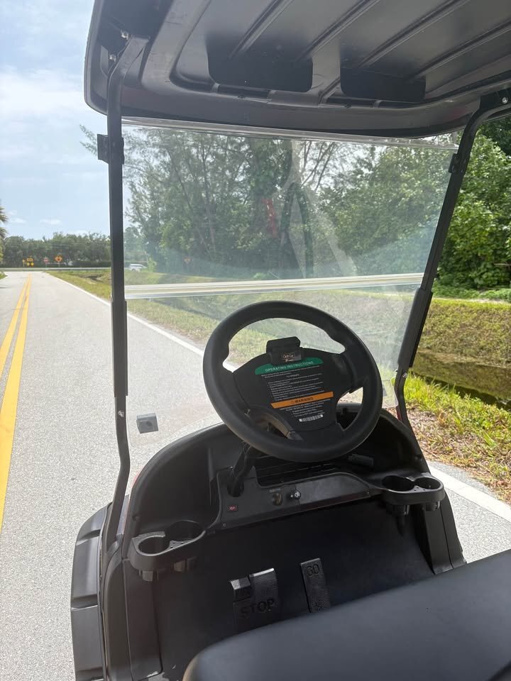 Club Car Gas Golf Cart - Image 6
