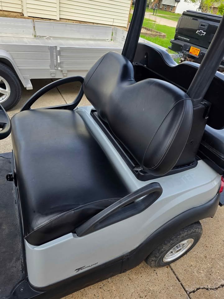 2021 Club Car Tempo EFI Gas Golf Cart - Image 5
