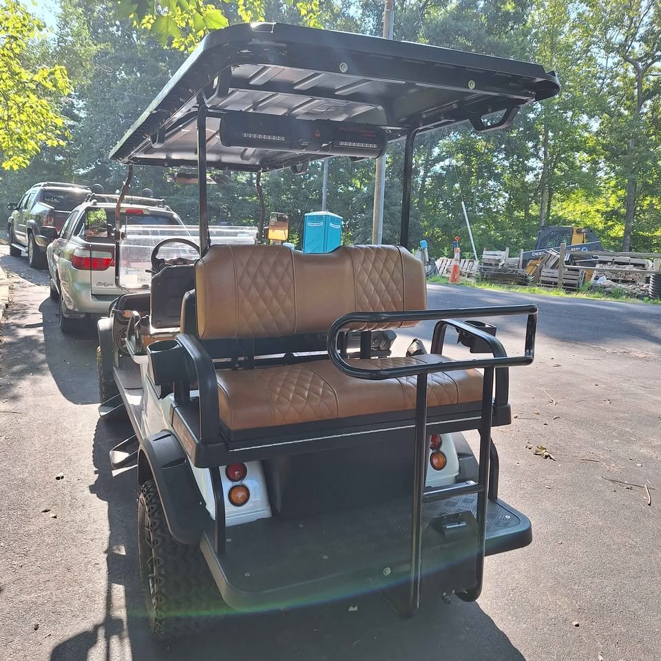 Evolution Forester 6 Seater Golf Cart - Image 10