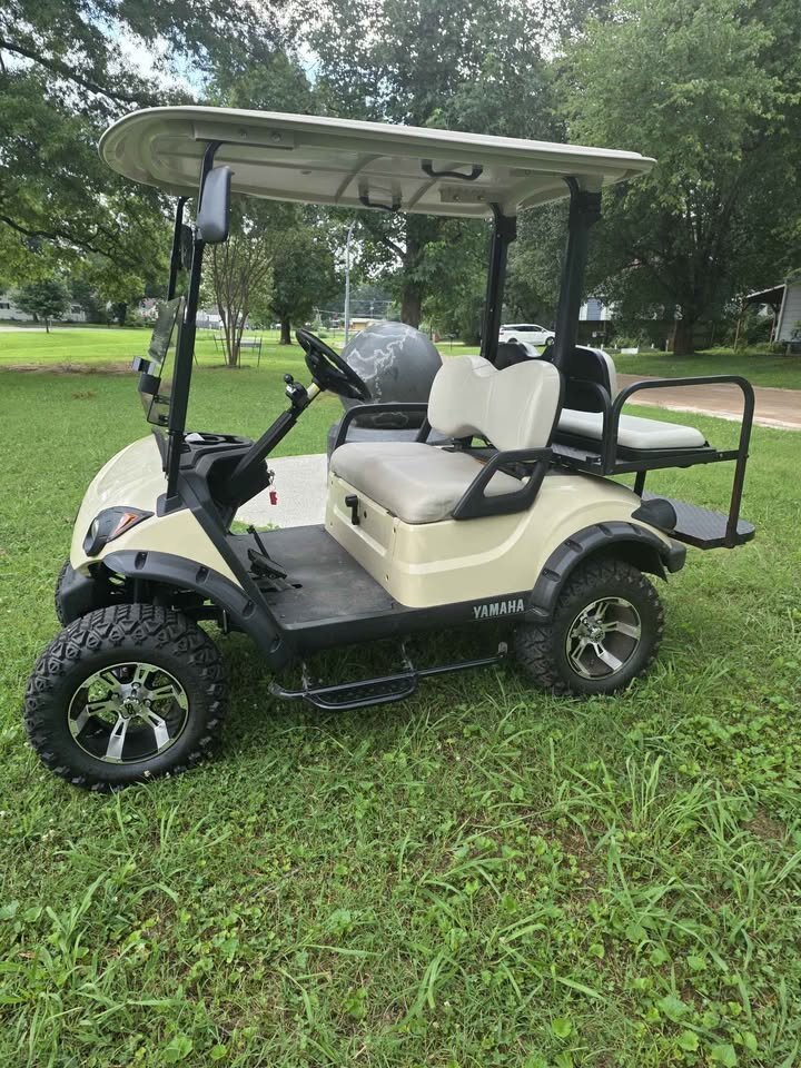 2020 Yamaha Drive 2 Golf Cart 4 seater - Image 2