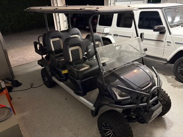 2022 Star EV Sirius Golf Cart – Like New, 6-Seater, Lifted - Image 2
