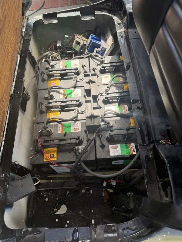 Late 1990s EZGO TXT 36V Golf Cart New Batteries - Image 3