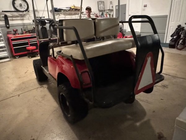 2005 Yamaha G23 Golf Cart Red 4-Seater - Image 3